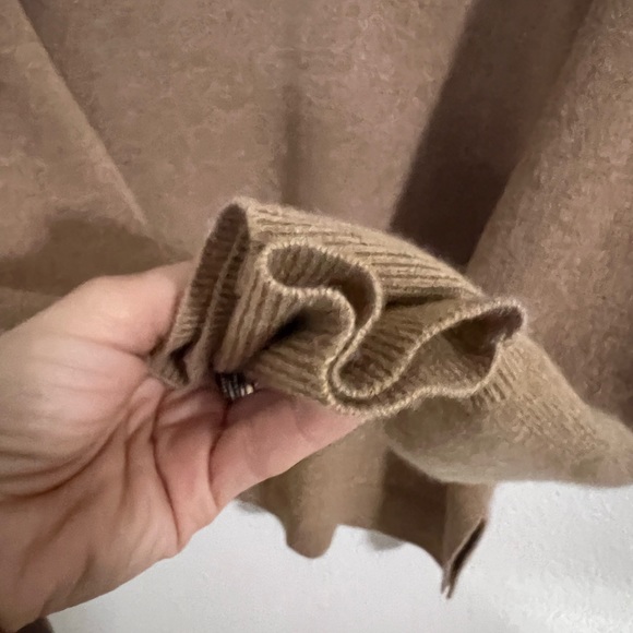 J crew cashmere sweater - M - camel - Picture 4 of 10